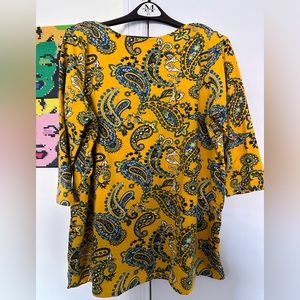 Yellow paisley top